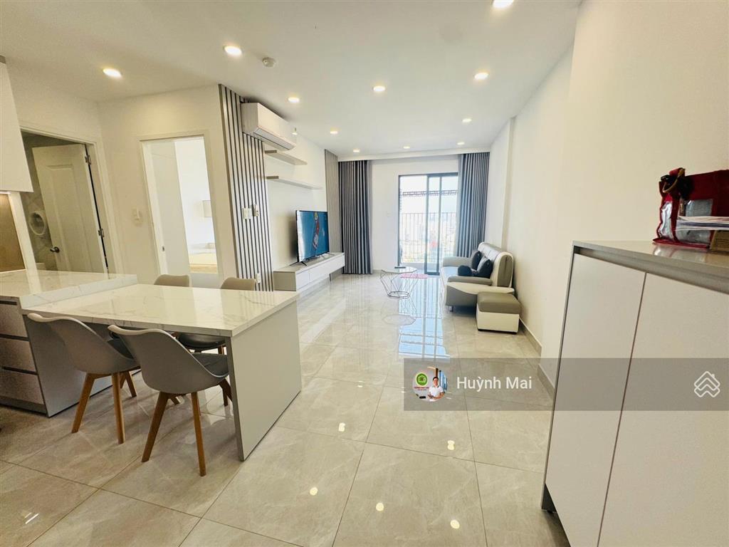 Cần bán gấp căn hộ lavida 1pn 55m2, lầu cao view sông đẹp. nội thất cao cấp. chỉ 3,9 tỷ