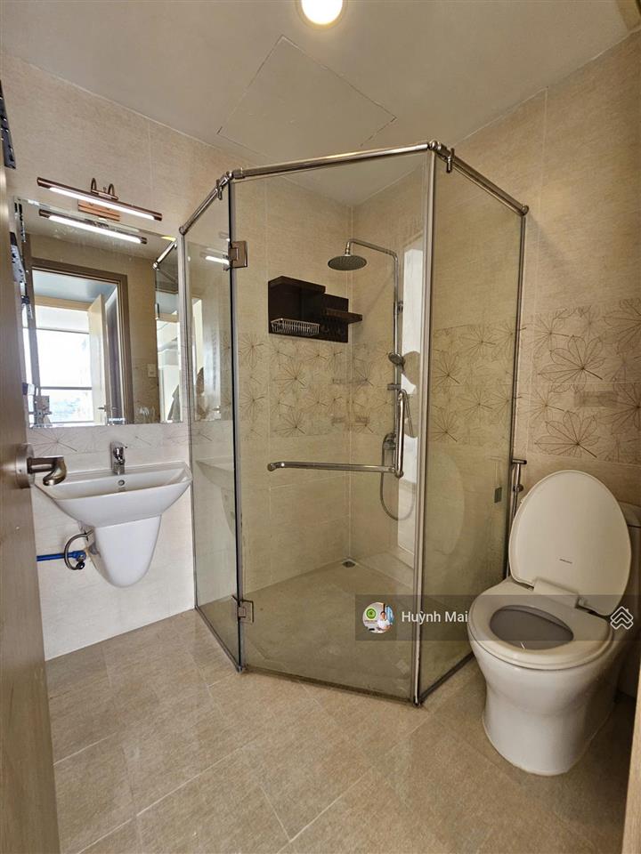 Căn 2pn riva park 80m² đáng cân nhắc. nội thất xịn, dòng tiền thuê sẵn, giá 6,4 tỷ