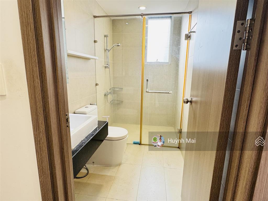 Cho thuê 3pn3wc 122m2 galaxy quận 4. view cực đẹp ngắm bitexco. nội thất cao cấp  25 triệu/tháng