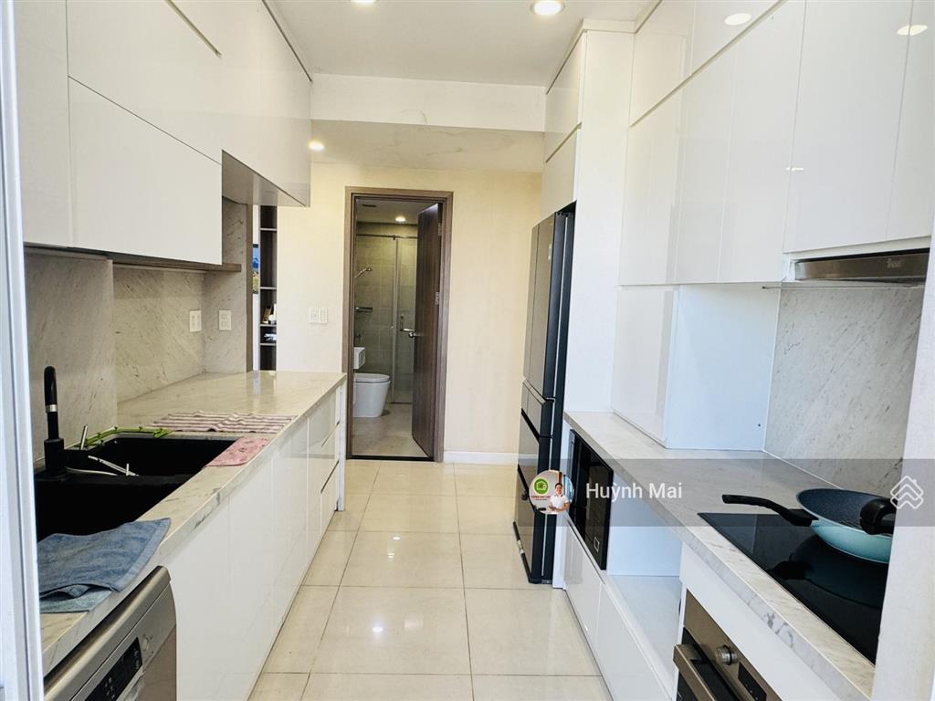 Cho thuê 3pn3wc 122m2 galaxy quận 4. view cực đẹp ngắm bitexco. nội thất cao cấp  25 triệu/tháng