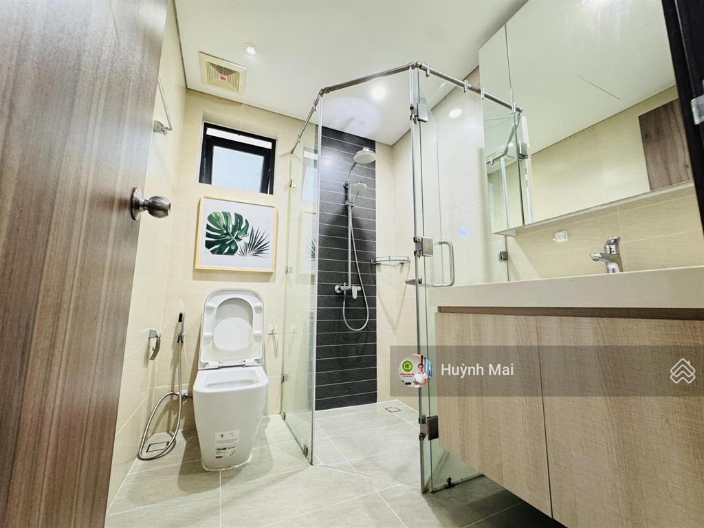 Nội thất cao cấp mới tinh. bán gấp căn hộ hà đô 2pn  2wc, 96m2. giá 13,4 tỷ (sổ hồng sẵn)