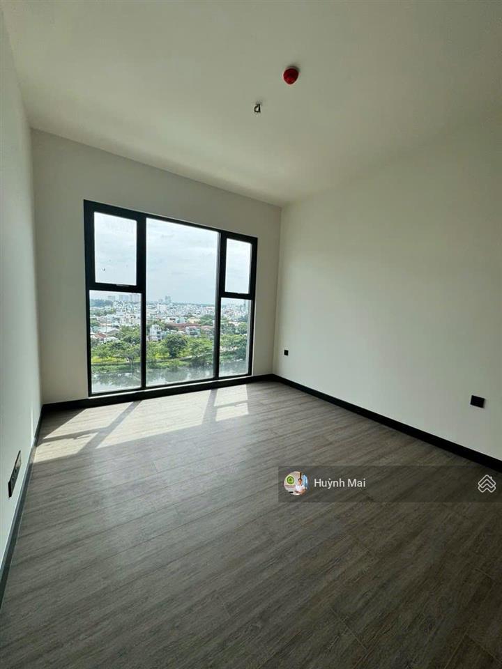Bán de la sol 2pn2wc 71m2 view thoáng. nội thất cao cấp. giá 8,1 tỷ