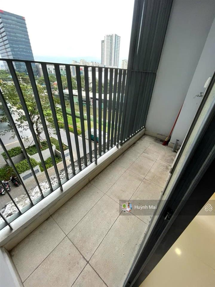 Cần cho thuê căn hộ lavida plus quận 7 diện tích 27m2 rèm bếp máy lạnh và ban công giá 7tr/tháng.