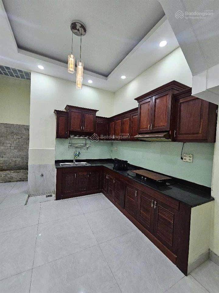 Hồ văn long 4*15m x 4tầng đường nhựa 8m thông k.doanh buôn bán sát ngay tân phú chỉ 2 phút đến.