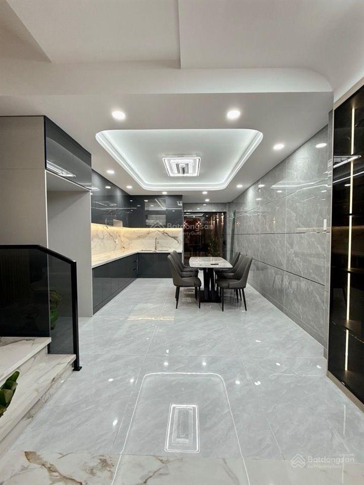 Nhà mới lung linh 5 tầng  98m  đường 7m kdc vĩnh lộc kế công viên kd đỉnh