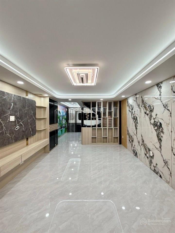 Nhà mới lung linh 5 tầng  98m  đường 7m kdc vĩnh lộc kế công viên kd đỉnh