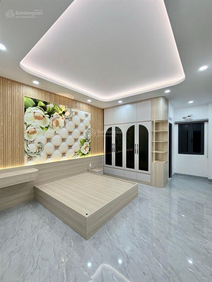 Nhà mới lung linh 5 tầng  98m  đường 7m kdc vĩnh lộc kế công viên kd đỉnh
