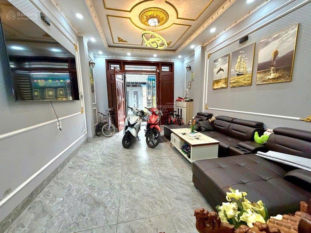 Bán nhà hẻm xe tải quay đầu  4 tầng  4m * 17,4m  nguyễn thị tú  bình tân, gần ngã tư gò mây.