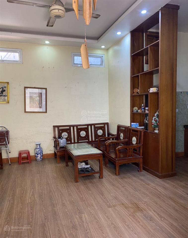 10tr/tháng! ngõ đẹp! nhà đẹp! phố thái thịnh 50m2, 4 tầng, mt5m. nội thất đầy đủ