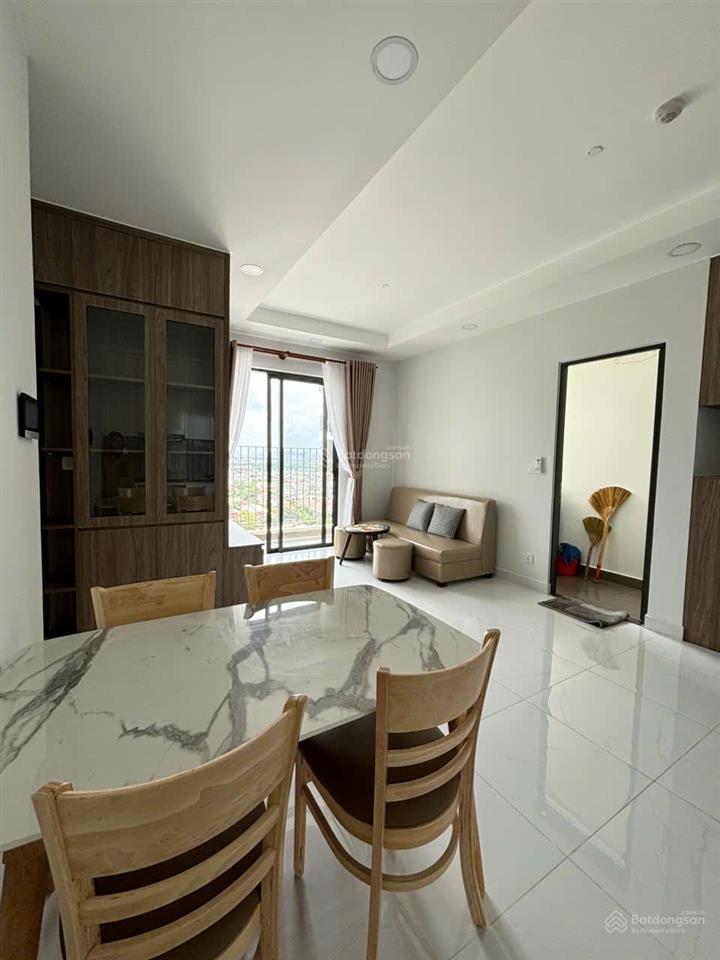 Hot view đẹp q1  the pegasuite 2 q8