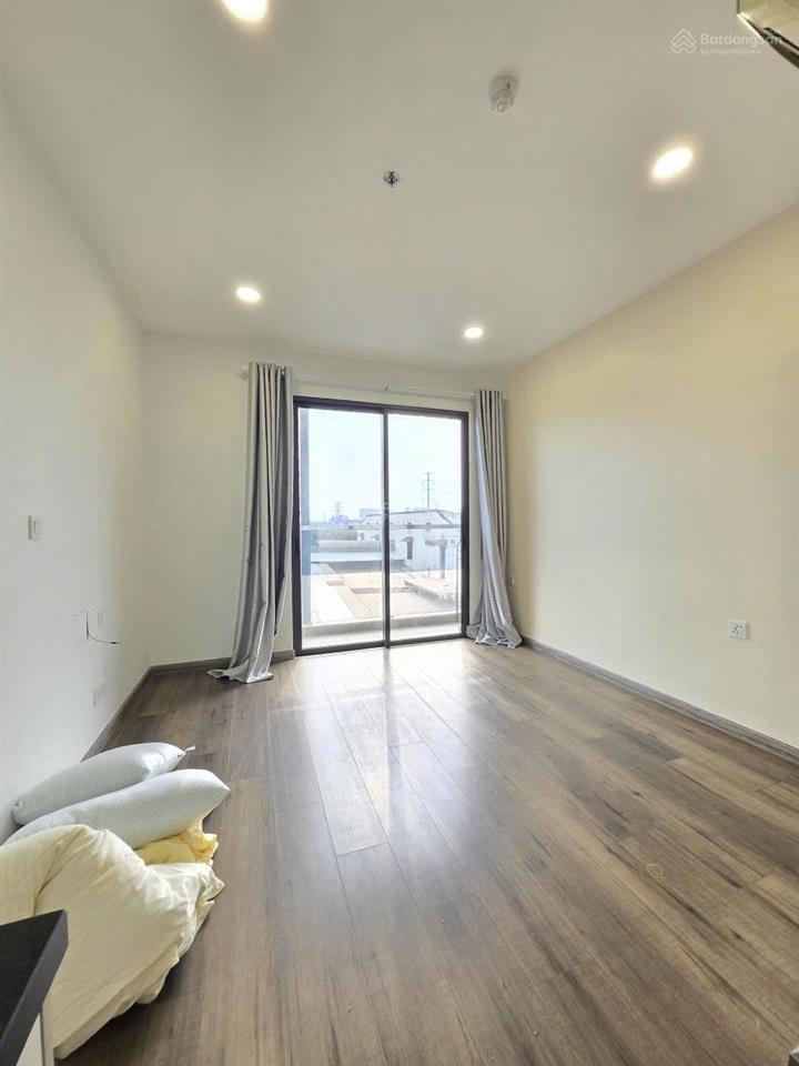 Cho thuê studio 35m² the pegasuite 2  q8