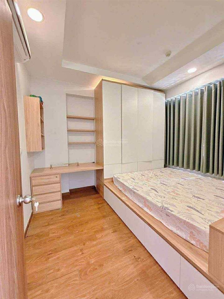 Bán căn 68m² view sông  the pegasuite