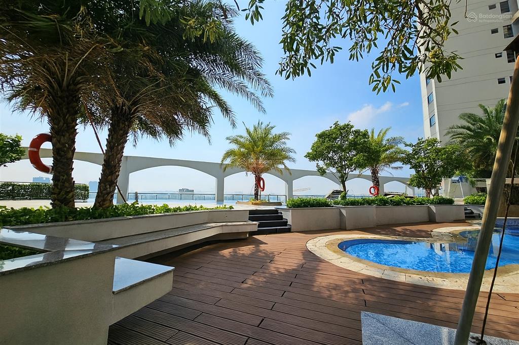 Bán căn 3pn nội thất đẹp view đn mát . xem nhà 0911 012 ***