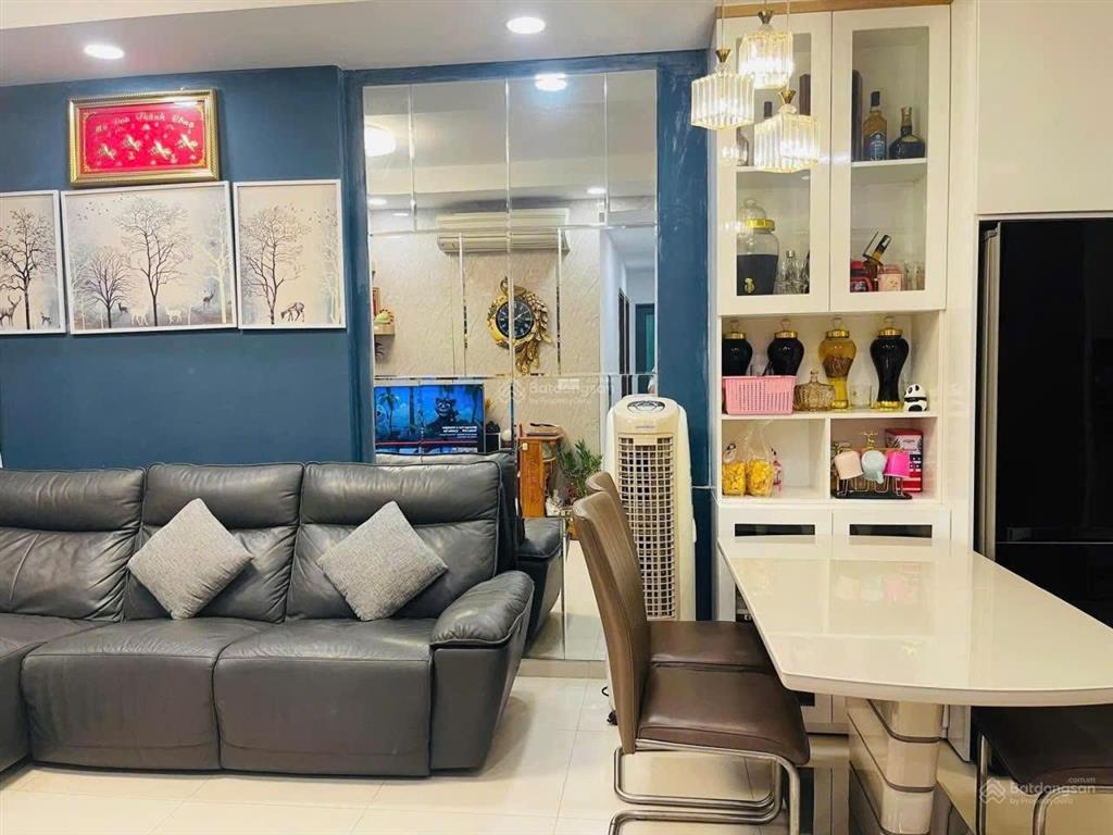 Bán căn 3pn nội thất đẹp view đn mát . xem nhà 0911 012 ***