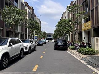 Cho thuê văn phòng nhà phố soho the global city  15 triệu  0332 922 ***