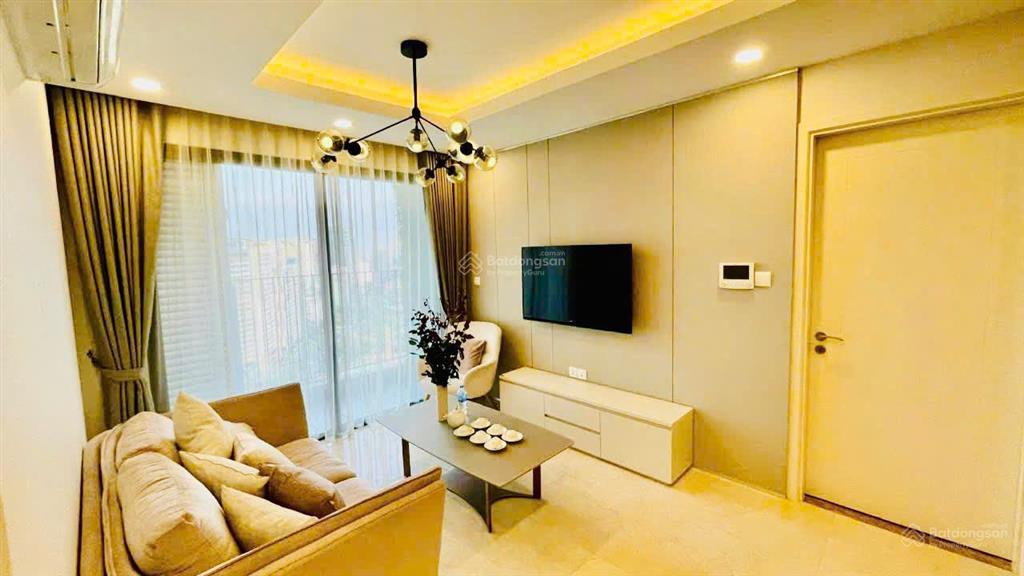 Cho thuê cc 2pn 2wc tại vinhomes d'capitale, 22 triệu, 69m2, hàng hiếm tại