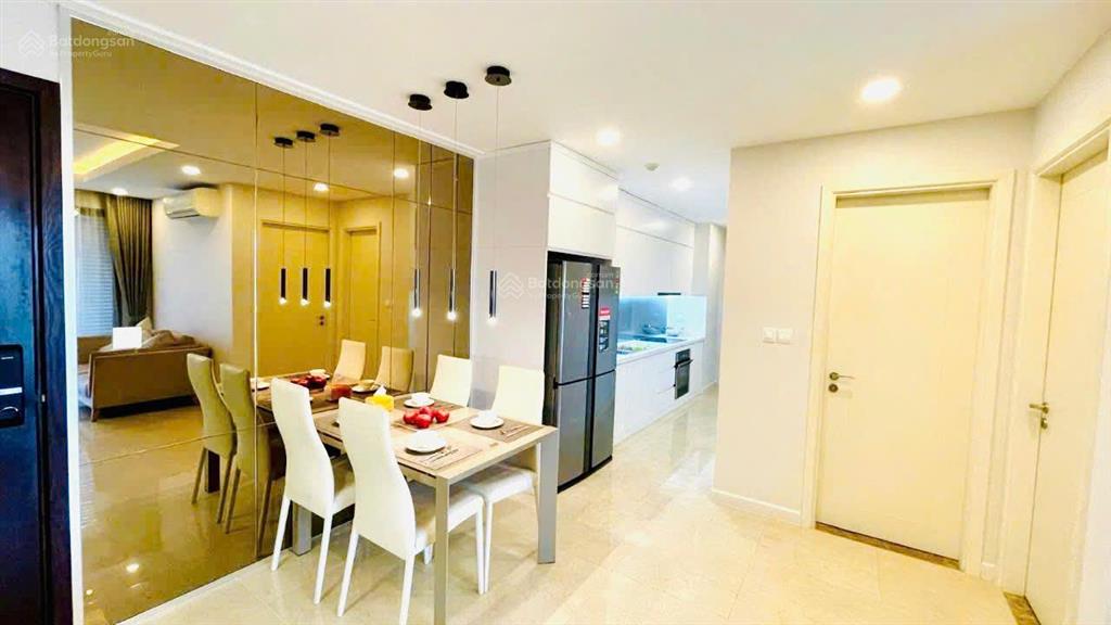Cho thuê cc 2pn 2wc tại vinhomes d'capitale, 22 triệu, 69m2, hàng hiếm tại