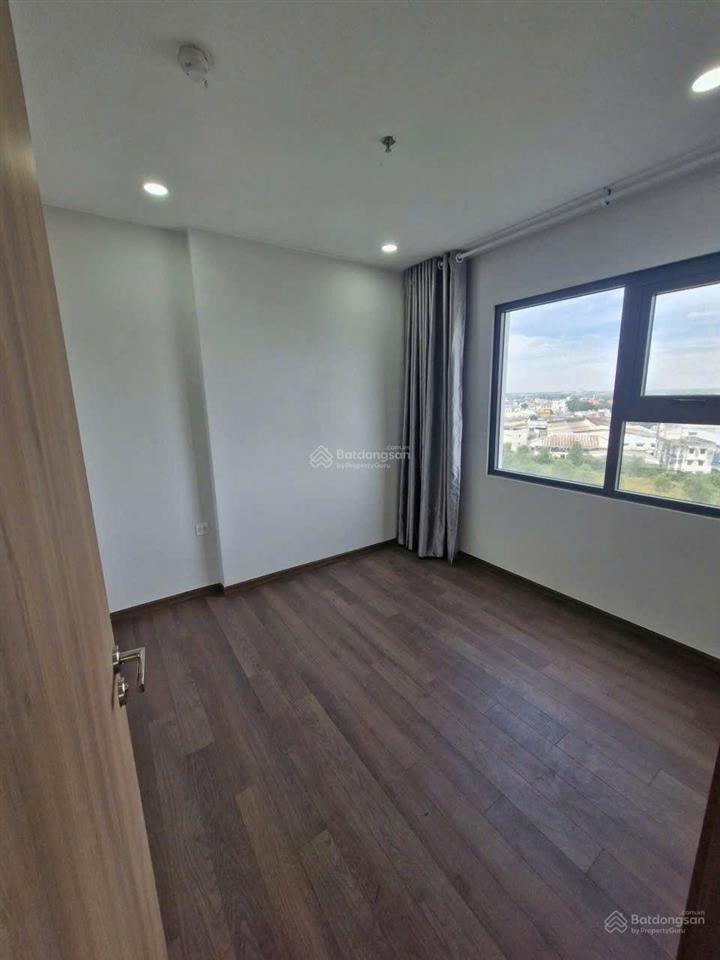 Cho thuê căn hộ 2pn2wc legacy giá 5,5tr