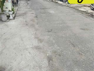 Bán gấp nhà lô góc mặt tiền đường 30m có vỉa hè