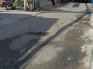 Gần 10m tới hẻm rộng 5m thông ra đường phan đăng lưu  bình thạnh  nhà 4 tầng đẹp  3,82 tỷ