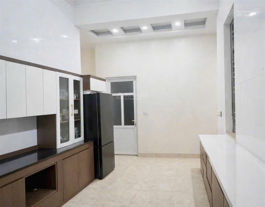 Bán gấp vị trí kd rất đẹp gần khúc giao đường nơ trang long, phan chu trinh