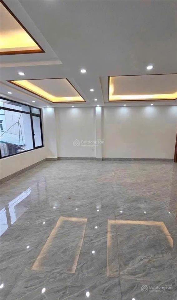 Nhà mặt đg nguyễn bỉnh khiêm  bán gấp 14,5 tỷ  dt 60,8m2 x 6t  lề đường lớn  kinh doanh tốt