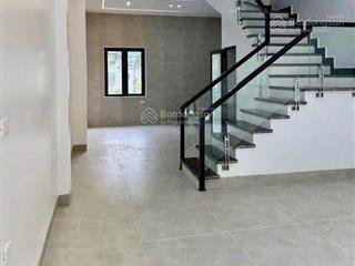 Giảm còn 6,5 tỷ nhà 2t x 64m² lô góc  2 hẻm đều xe hơi đậu cửa đường nguyễn văn công, q. gò vấp