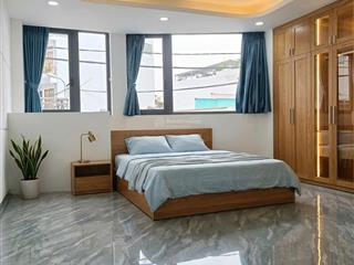 Hót 7,9 tỷ siêu phẩm  5 tầng x 44m2  mới  đẹp  nội thất sang  hẻm 2 xe hơi ra nguyễn thái sơn