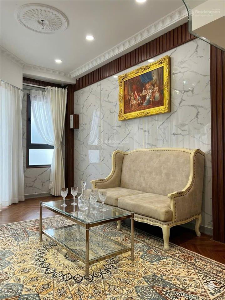 Nhà đẹp tiện ở ngay, hơn 10tỷ lô góc 5t x 46m2  hẻm ô tô tránh  thông ra nguyễn xí, q. bình thạnh