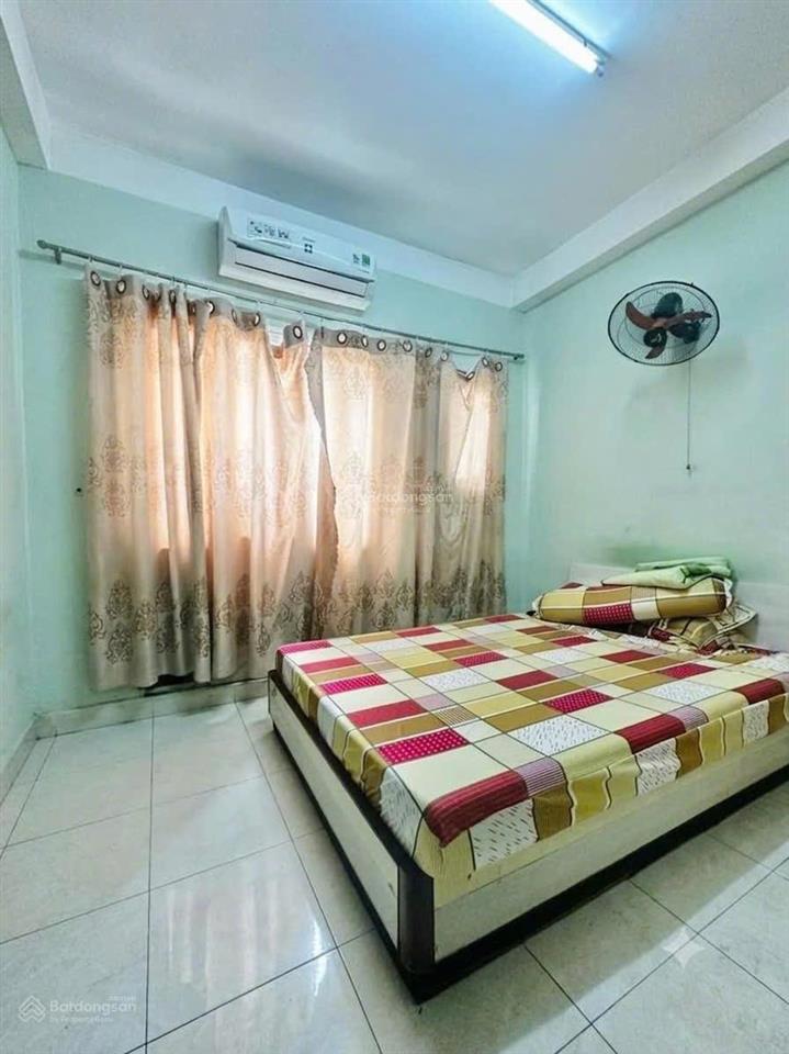 Thông ra phan chu trinh, nhà 4 tầng x 48,6m2  xe hơi đậu cửa  bán gấp