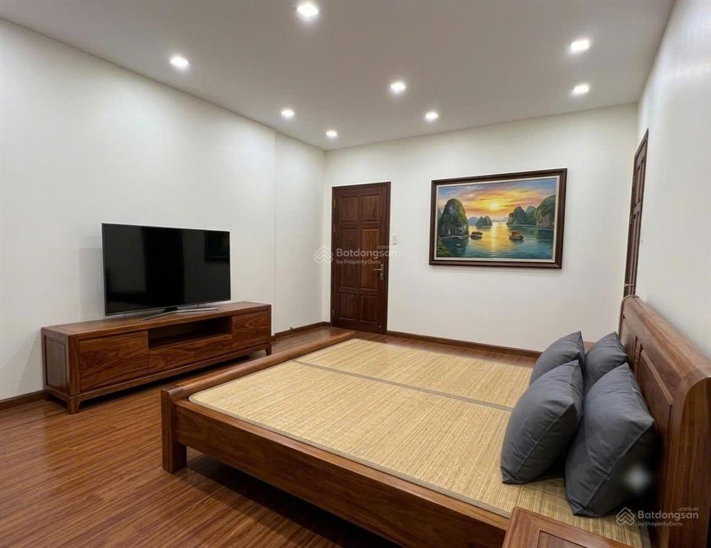 Bán gấp giá tốt  4 tầng x 89m2 nhà đẹp  nội thất sang ra bùi đình túy