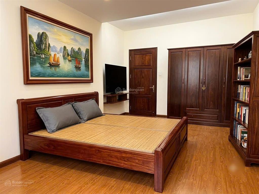 Bán gấp giá tốt  4 tầng x 89m2 nhà đẹp  nội thất sang ra bùi đình túy