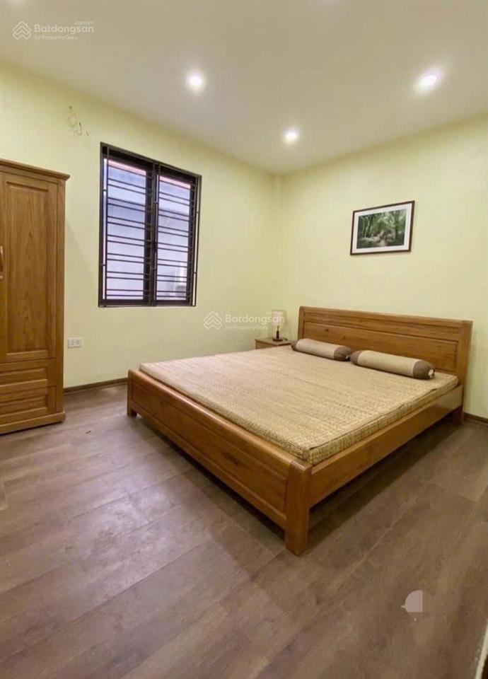 Hot 62m² x 2 tầng chắc chắn  xe hơi đậu cửa thông ra dương quảng hàm