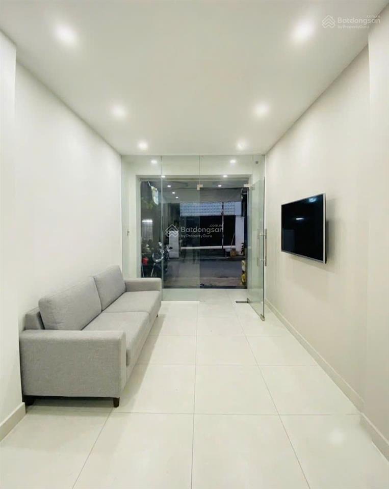 Nhà đẹp  3 tầng x 35m²  hẻm lớn 7m  2 xe hơi  gần 100m ra nguyễn văn trỗi, phú nhuận