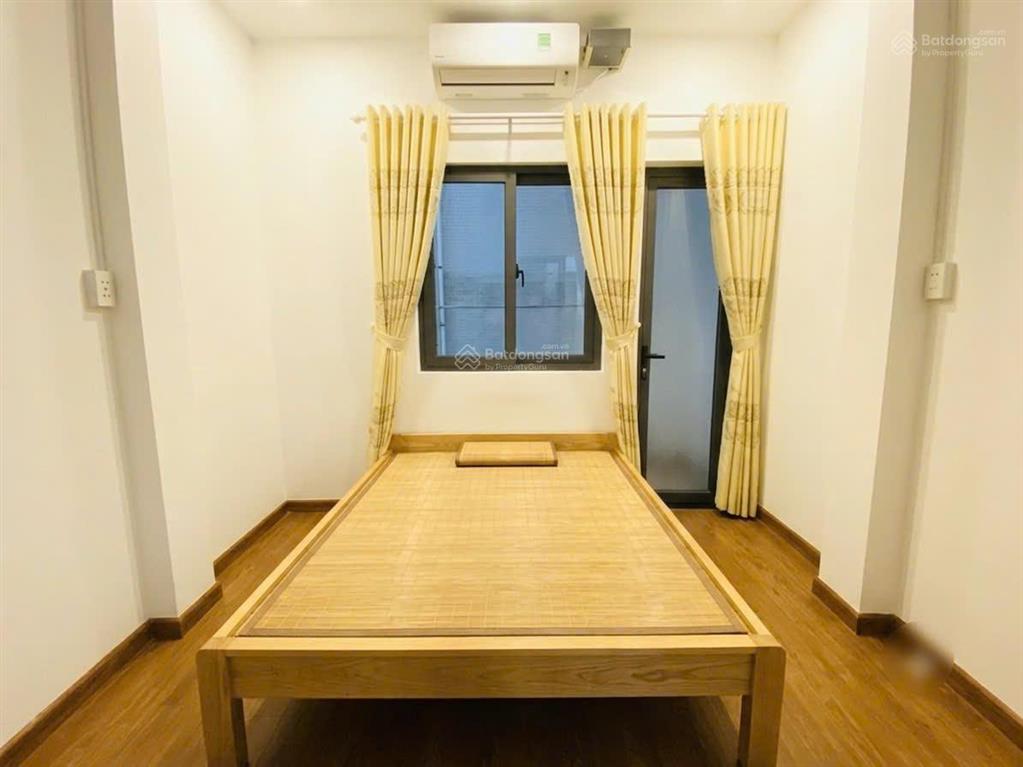 Nhà đẹp  3 tầng x 35m²  hẻm lớn 7m  2 xe hơi  gần 100m ra nguyễn văn trỗi, phú nhuận