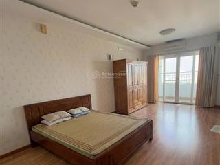 Sang  đẹp nhà 4 tầng x 44m² đường hoa  khu phan xích long  bán gấp