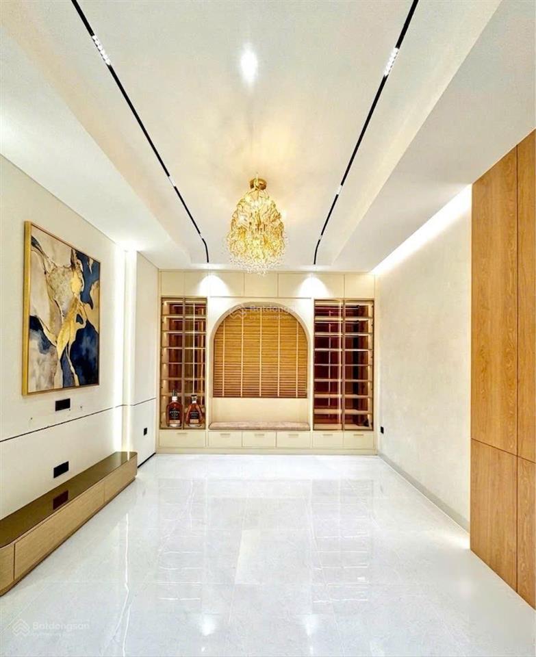 Nhà đẹp 4 tầng x 64m2  hẻm xe hơi  ngay trường cán bộ  q. bình thạnh