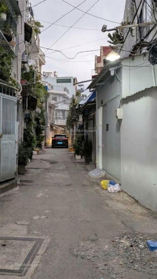 Nhà đẹp 52m2x2 tầng  hẻm xe hơi thông ra nguyễn văn công