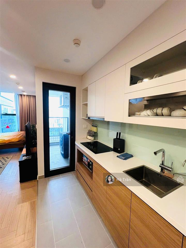 Tòa ccmn nguyễn chí thanh, 82m*20p, dòng tiền 110tr/tháng, ngõ kd ô tô thông, 2 thoáng, vành đai 1