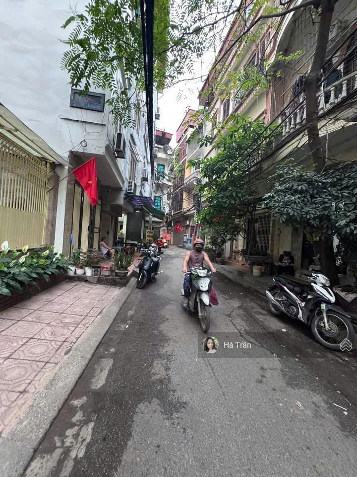 Tòa ccmn nguyễn chí thanh, 82m*20p, dòng tiền 110tr/tháng, ngõ kd ô tô thông, 2 thoáng, vành đai 1