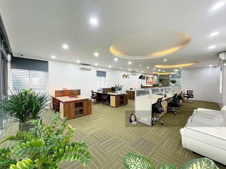 Gấp! sàn vp vương thừa vũ 130m2 chỉ 26tr/tháng, sẵn nội thất vp vào làm ngay, bảo vệ 24/7