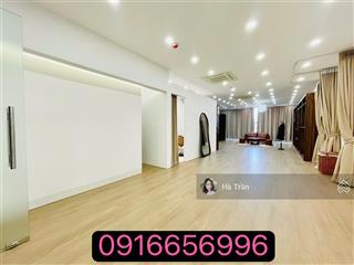 Sàn đẹp! phố xã đàn 120m2 cho thuê 18tr/tháng, thang máy, hầm xe, sàn gỗ sang trọng, 2 thoáng