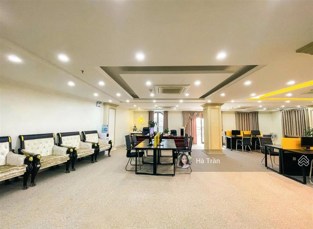 Rẻ vô địch! sàn vp xã đàn 200m2 chỉ 35tr/tháng, mặt tiền 13m, thông sàn, thang máy, hầm xe, bảo vệ