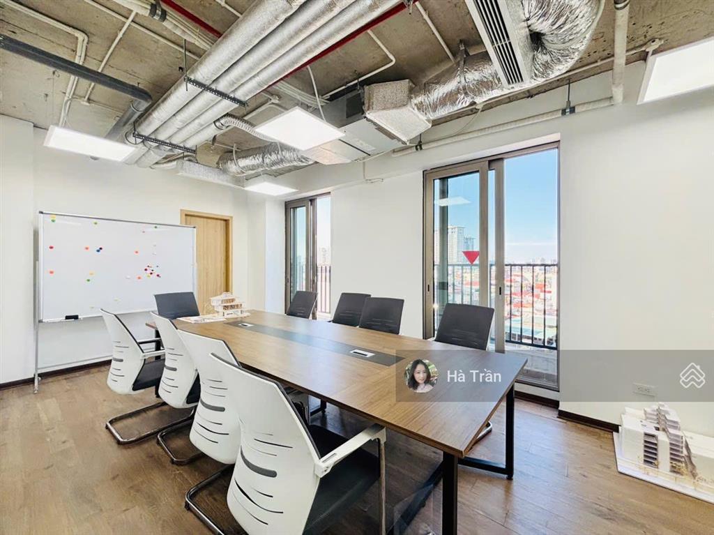 Nhanh chân! sàn vp đội cấn 140m2 cho thuê 26tr/tháng, view hồ, thang máy, 2 hầm xe, lô góc thoáng