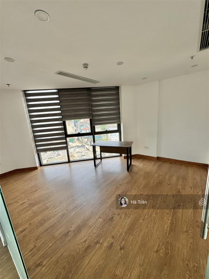 Hiếm! sàn vp láng hạ 250m2 cho thuê 55tr/tháng, căn góc bề thế, thang máy, hầm xe, bảo vệ 24/7