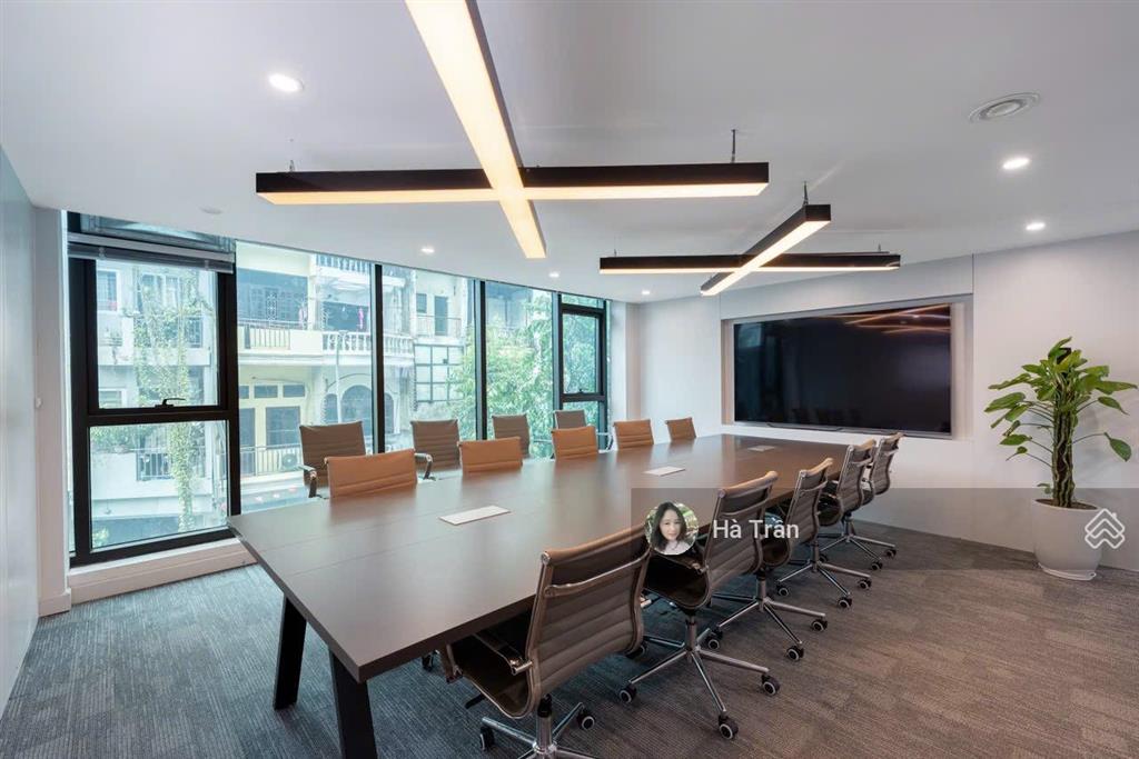 Siêu phẩm! sàn phương mai  đống đa 100m2 cho thuê 25tr/tháng, full nội thất như hình, thang máy