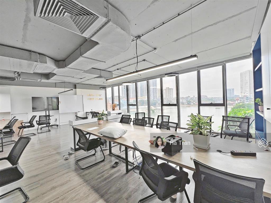 Siêu phẩm! sàn vp nguyễn trãi ngay cạnh vin cao xà lá 260m2 full nội thất chỉ 55tr/tháng, view hồ