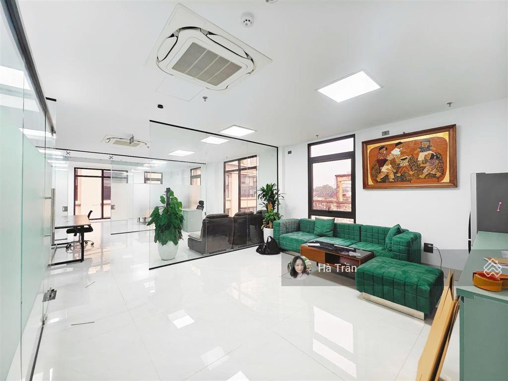 Sàn văn phòng nguyễn trãi cạnh vin royal, 150m2 chỉ 32tr/tháng, thang máy, nghiệm thu pccc, hầm xe