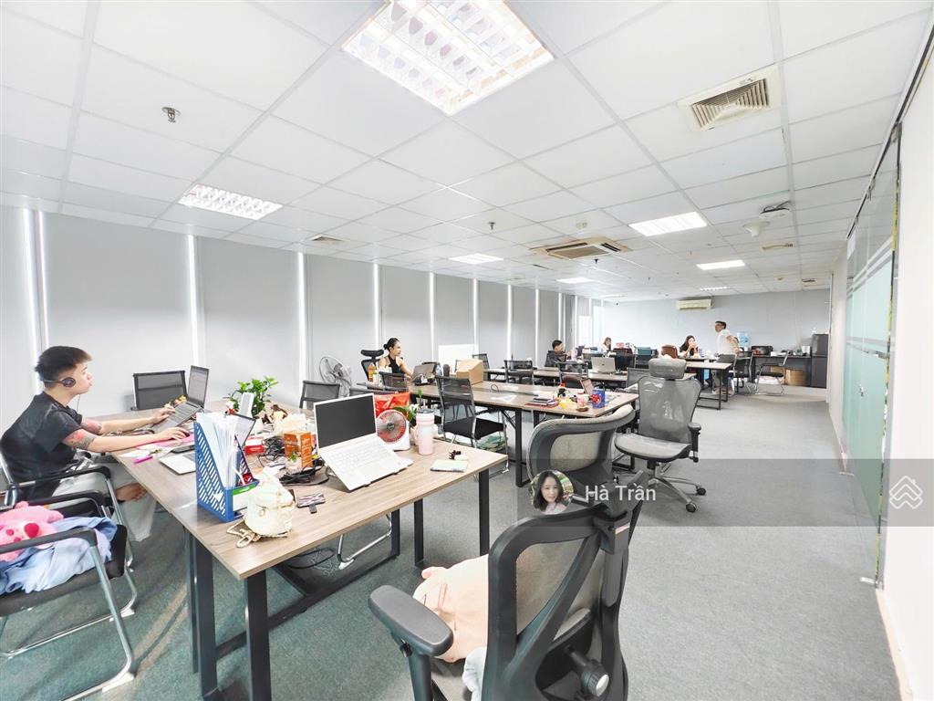 Hiếm có! sàn vp nguyễn ngọc vũ 150m2 cho thuê 36tr/tháng, thang máy, hầm xe, quản lý vận hành