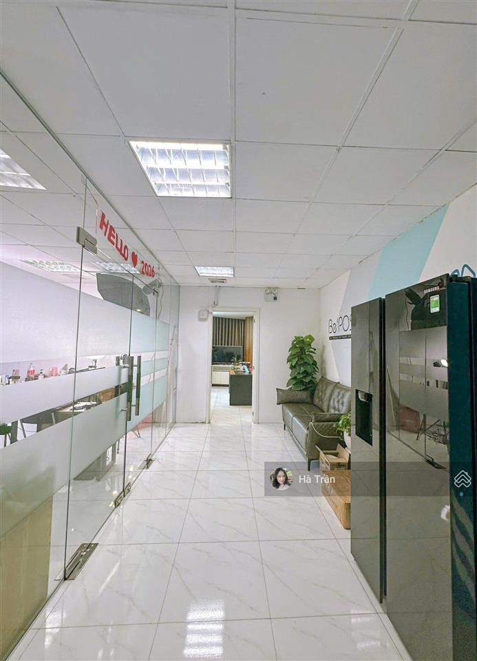 Miễn phí dịch vụ! sàn vp trần duy hưng 200m2 chỉ 37tr/tháng, mặt tiền 8m, hầm xe, thang máy